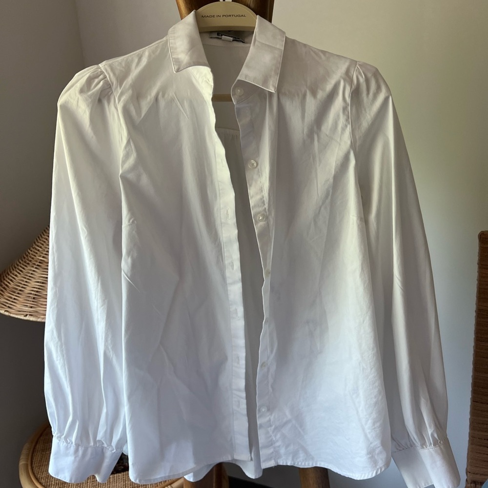 Express White Casual Button Down Shirt with Long Sleeves